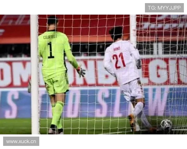 萨默维尔波茨连番攻门多纳鲁马两连扑力保球门上演门神时刻改写战局